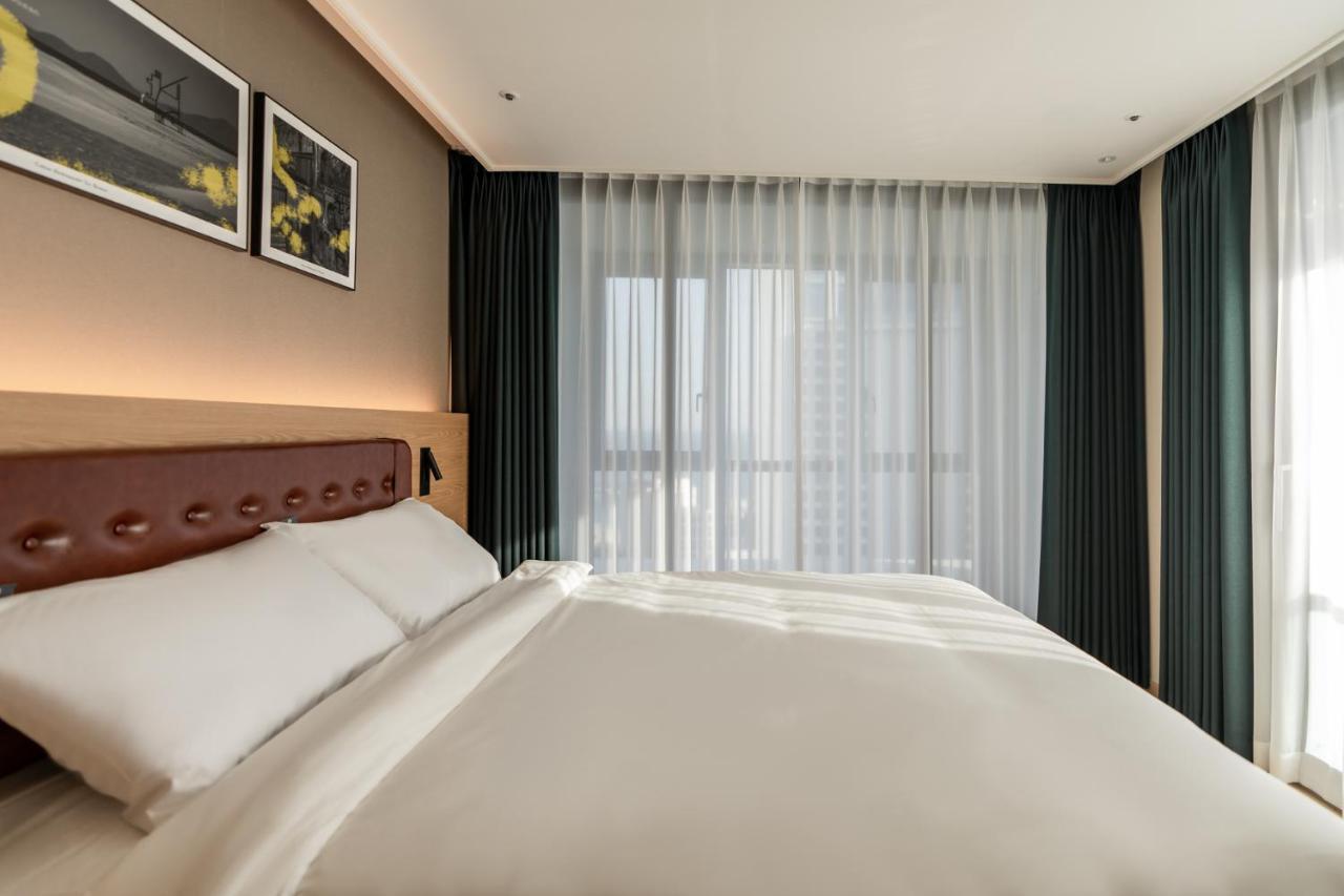 D Ov Haeundae Hotel Busan Bagian luar foto
