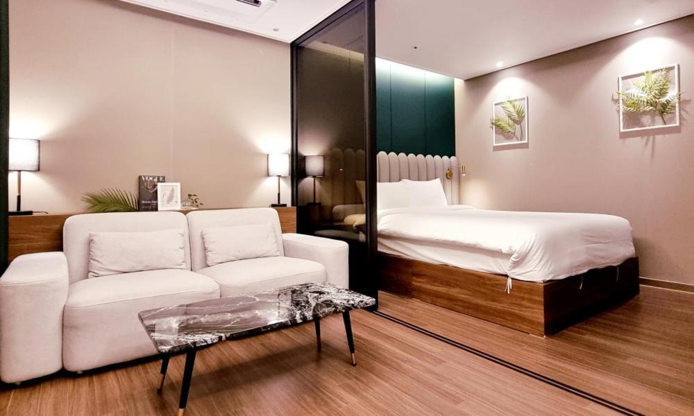 D Ov Haeundae Hotel Busan Bagian luar foto