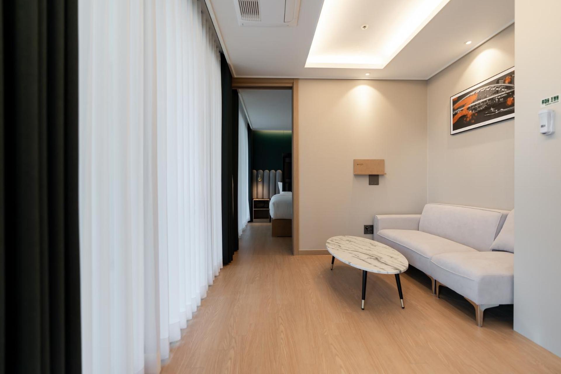 D Ov Haeundae Hotel Busan Bagian luar foto